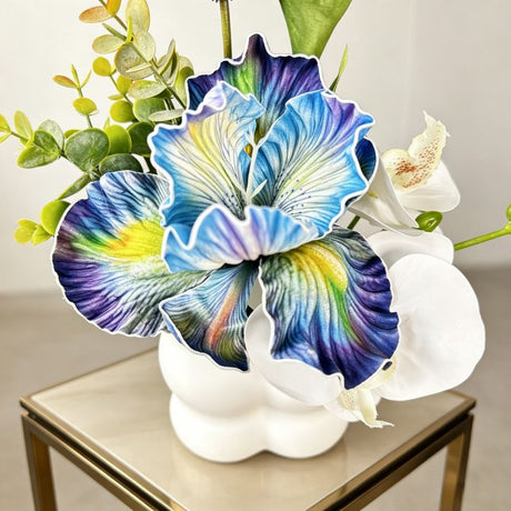 Simulated iris potted plant, floral artistry vibrant and colorful, pumpkin planter round and versatile, no maintenance ready to display upon opening, brightens up new Chinese-style and light luxury home spaces.(pale bluish green)