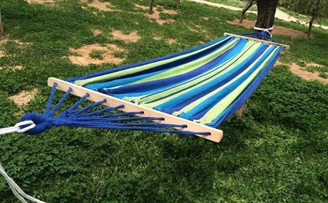 Outdoor Camping Hammock Portable Travel Swing Balance Hammock for Beach Hiking Backyard Relax Chai(2.8*1.5m  BLUE)