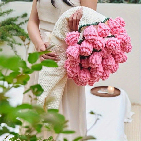 Hand-Crocheted Rose Round Blanket: A versatile romantic gift that brightens everyday warmth. (Diameter: 110 CM / 43.3 IN, bean paste)