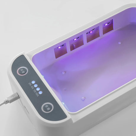 Portable Nail Disinfection Box, USB powered. Built‑in UV fast sterilization, suitable for nail and tattoo tools, PVC/plastic material, the ideal hygiene assistant for salons and studios.