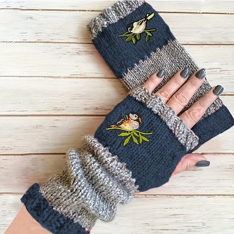 Color-Block Bird Embroidered Fingerless Knit Gloves – Warm, Flexible, Perfect for Daily Autumn/Winter Use, 8.5×22cm Stylish Practical Commute Hand-Warming Essential(dark red)