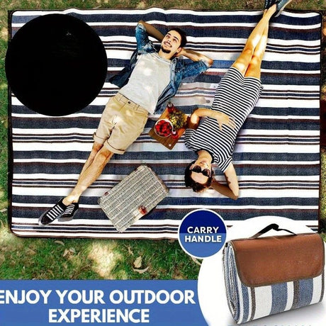 Double-layer Nylon Picnic Mat High-density Waterproof Base + Nylon Padding Lightweight Foldable with Carry Handle Machine Washable & Easy Care  Ideal for Beach Camping Park Outdoor Picnics。（150*200CM)