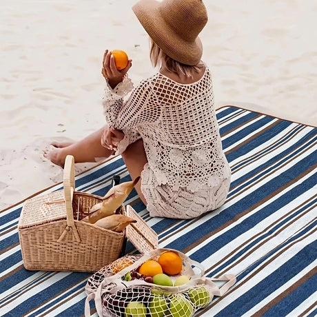 Double-layer Nylon Picnic Mat High-density Waterproof Base + Nylon Padding Lightweight Foldable with Carry Handle Machine Washable & Easy Care  Ideal for Beach Camping Park Outdoor Picnics(200*200CM)