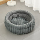 Grey Plush Round Pet Bed with Removable Cushion, Size S, Thick Warm Dog & Cat Nest, Cosy Soft Indoor Sleeping Space for Small‑Size Pets