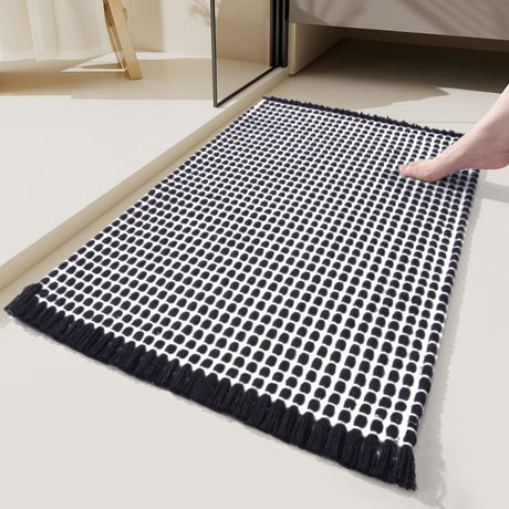 Soft Microfiber Farmhouse Bathroom Rug, Washable Kitchen Floor Mat, Woven Non‑Slip Bath Mat with Pure Tassels, Plush Woven Bathroom Carpet, Door Mat for Laundry Room, 20