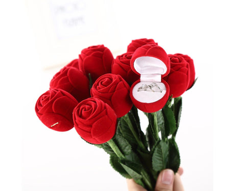 Beautiful Rose Shape Ring Box Romantic Decorative Fabric Ring Display Case Wedding Supplies - Red