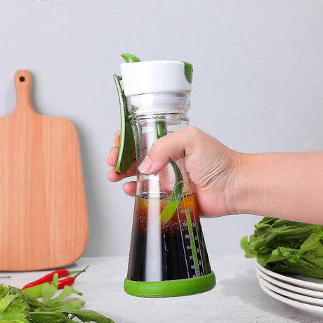 Salad Dressing Mixing Jar Manual Blender Container for Home Kitchen