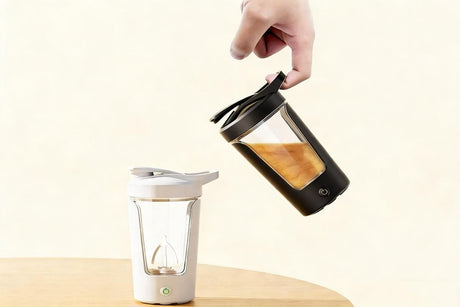 Electric Shaker Bottle USB Rechargeable Protein Mixer Cup Auto Blending Mug - Black