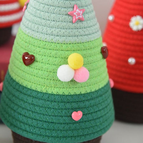 Christmas-themed cotton yarn woven storage basket, Christmas tree-shaped desktop storage box with lid, entryway key and remote control holder - cosmetic storage box - red