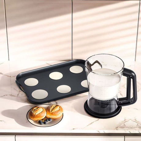 4 Cup Batter Dispenser Measuring Pitcher with Lid, Pancake Cupcake Waffle Batter Separator Jug, Clear Baking Mix Dispenser with Measurement Markings-black