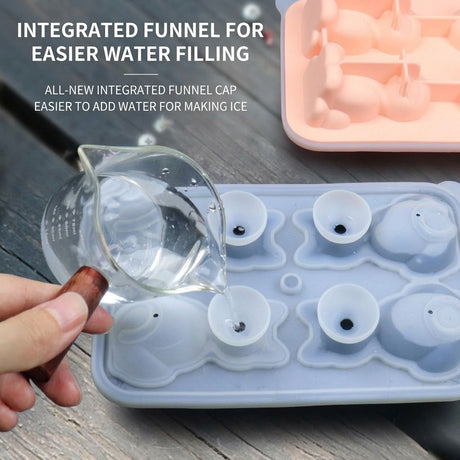 Adorable 4-Cavity Cat-Shaped Silicone Ice Mold for Whiskey, Coffee & Fruit Drinks – Easy-Release, Fun Beverage Chilling for Home Bars and Everyday Dining (Black)