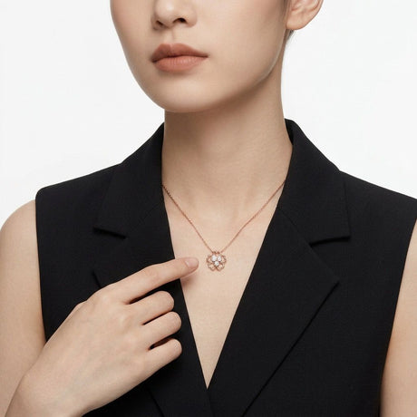 Elegant Four-Leaf Clover Moissanite Pendant Necklace in Rose Gold, Featuring Three Heart-Shaped Stones with Eight Hearts and Eight Arrows Cut, Perfect for Daily Wear, Commuting, and Gifting with Adjustable Chain (Moissanite, Premium S925)