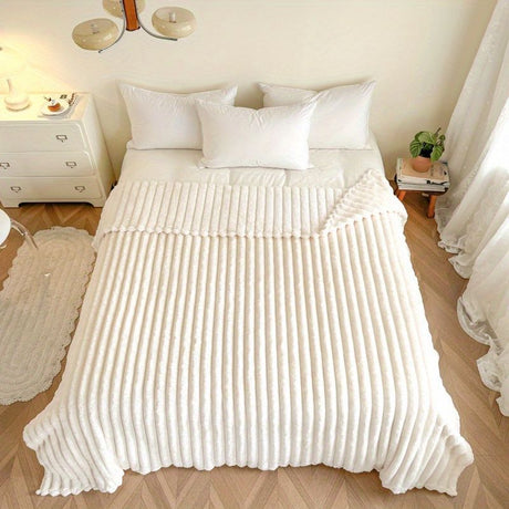 Flannel Sofa Blanket Office Blanket Living Room Throw Comfortable Blanket - White - Size M 100-150cm