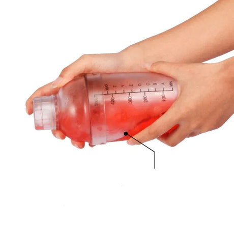 1PC Plastic Cocktail Shaker 700ml for Home Bar, Drink Mixing Utensil with Transparent and Black Scale
