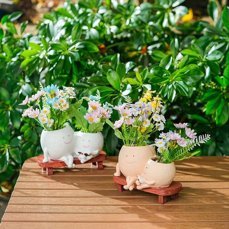 Smiling Face Planter with Mini Rocking Chair, Simulation Pot for Succulents, Indoor and Outdoor Garden Home Decor