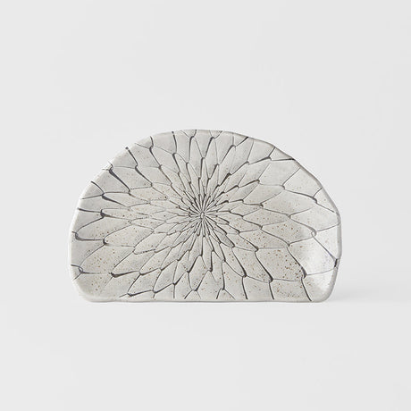 Plate D Shaped 21cm Grey Net Design
