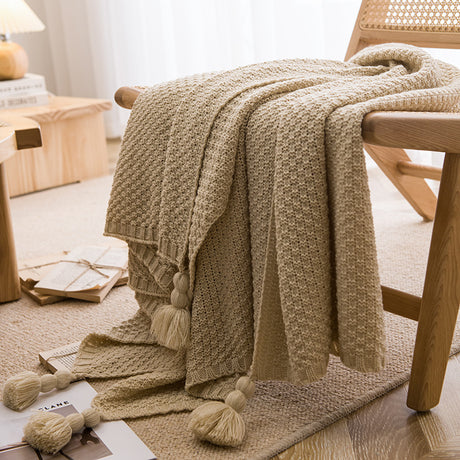 Off White 110cm x 150cm Soft Tassel Throw Blanket for Sofa or Bed, Cozy  Casual Blanket for Office Nap, Minimalist Bed End Cover