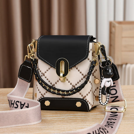 Black Stylish Korean Minimalist Crossbody Bag - Elegant Small Square Shoulder Bag with Phone Pocket