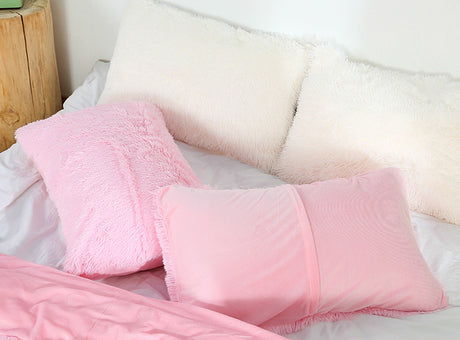 Claret Faux Fur Pillowcase Set - Crystal Velvet Plush Throw Pillow Covers, Bedding Accent (50x70cm, Pair)