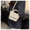 Small and lightweight khaki BLONMAY bucket bag, perfect for everyday use