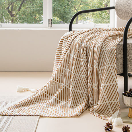 Green and Beige Diamond Pattern Soft Cozy Knit Throw Blanket with Tassels - Geometric Pattern Lightweight Acrylic Blanket for Sofa Couch Bed, 130x150cm