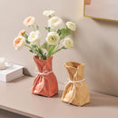 White And Brown Chic Money Bag Inspired Vase - Modern Resin Decorative Flower Holder & Tabletop Accent(Use the mobile phone as a reference for size)