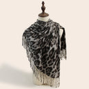 2-Piece Grey Leopard Elegant Faux Cashmere Shawl - Warm and Versatile 200 cm Long European-Style Scarf