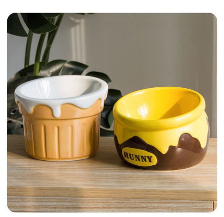 Premium Elevated Pet Bowl with Ergonomic 15° Tilt & Large Capacity(ice-cream cone)