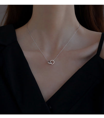 2pc Elegant Interlocking Rings Pendant Necklace with Zirconia Accents - Copper Base, Minimalist Jewelry(platinum)