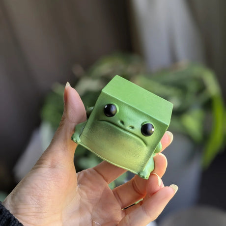 Adorable Ugly-Cute Frog Resin Figurine – 2-Pack Set for Desk, Home & Office Decor