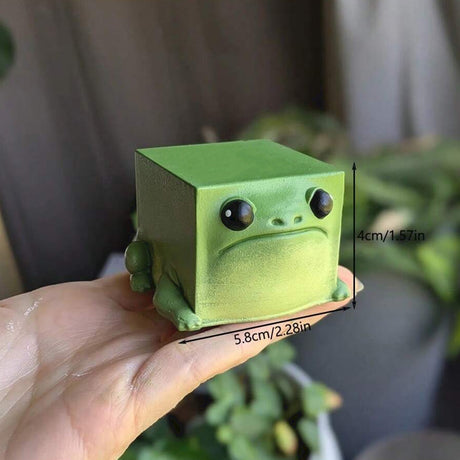Adorable Ugly-Cute Frog Resin Figurine – 2-Pack Set for Desk, Home & Office Decor