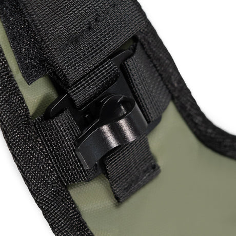 Green Outdoor Tactical Chest Bag - CS Running Hydration Sports Chest Pack for Men (0.572kg, 30x30x6 cm)