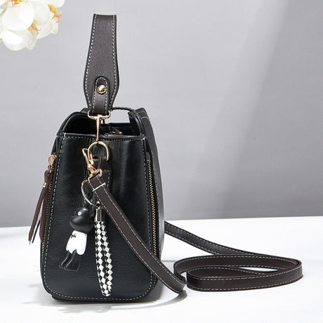 Red Fashion Women's Bucket Bag - Summer Crossbody Shoulder Handbag with Keychain