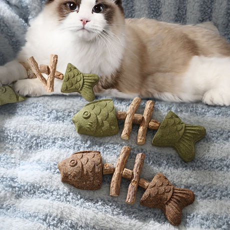Green 5 Pack Cat Catnip Toys Fish Bone Shaped Silvervine Chew Sticks for Teeth Cleaning and Interactive Play