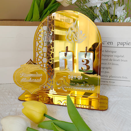 Gold Acrylic Desktop Holiday Countdown Ornament with Mirrored Finish and Interchangeable Numbers 20cm x 20cm Festive Home Decoration(BT268)