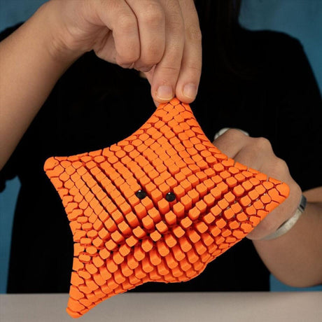 Red-Gold 3D-Printed Articulated Starfish Fidget Toy for Stress Relief - Eco-Friendly 12cm Sensory Toy for Kids & Adults