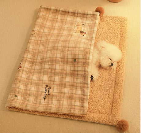 Plaid Puppy Premium Soft Fleece Dog Bed Mat/Quilt (M Size 60 x 40 CM) - All-Season Reversible Warm Cat Nap Pad