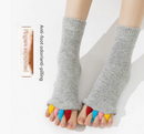 Green Open-Toe Yoga Five-Toe Socks | Bunion Corrector and Anti-Odor Design | Breathable Toe Separator Fitness Wear (One Size)