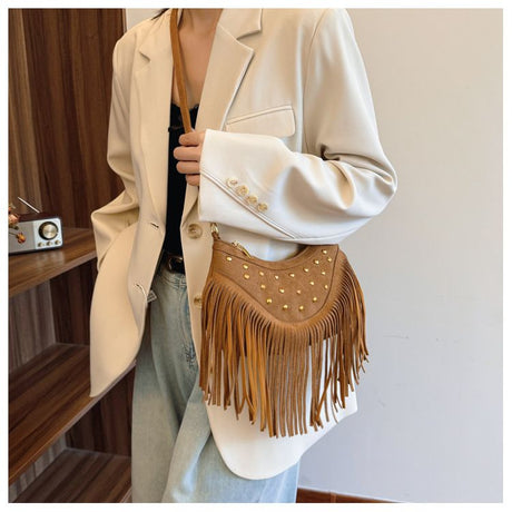 Khaki Vintage Boho Fringe Crossbody Bag - Retro Studded PU Leather Shoulder Purse with Adjustable Strap