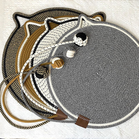 Beige Durable Cat Scratching Mat with Attached Toy Ball - Washable and Multi-Functional, Ideal for Cats' Scratching and Sleeping - 50cm Diameter