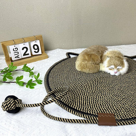 Pink Durable Cat Scratching Mat with Attached Toy Ball - Washable and Multi-Functional, Ideal for Cats' Scratching and Sleeping - 50cm Diameter