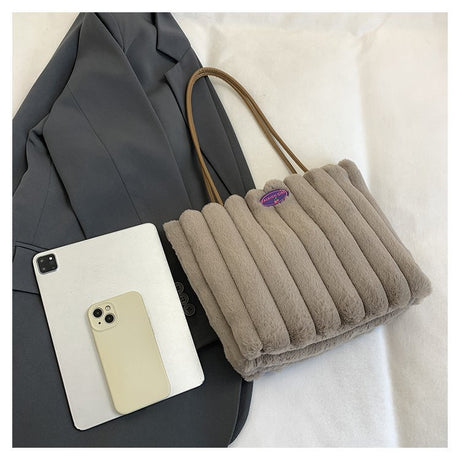 Khaki Faux Fur Tote Bag with Large Capacity, Soft Plush Material & Adjustable Handle – Stylish Shoulder Handbag for Women, Perfect for Daily Commute and Casual Wear