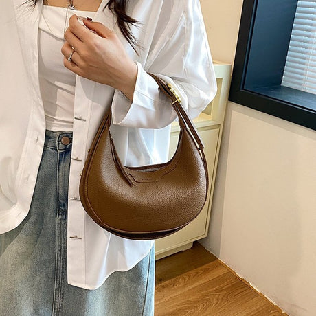 Brown Women's New Fashion Crescent Bag – Stylish Single Shoulder Crossbody Handbag with Wear-Resistant Base and Smooth Zipper, Perfect for Casual & Daily Use