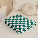 Green and white checkered pattern Double-Sided Fleece Blanket – 150×200cm Machine Washable, No-Shedding Flannel Throw for Bed, Sofa & Air Conditioning Use
