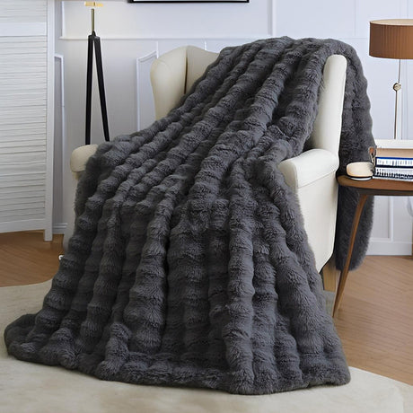 Black Grey Luxury Tuscany Fleece Rabbit Fur Bubble Blanket (200 x 230 CM) - Double-Sided Thickened Soft Plush Bedding & Extra Large Bed Blanket