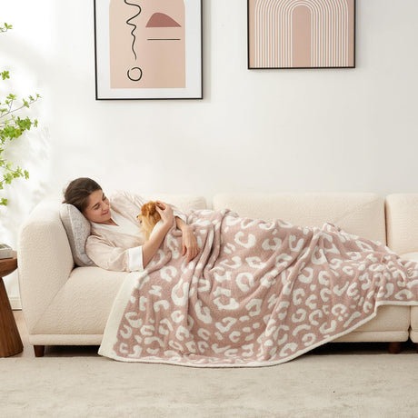Leopard Print Checkerboard Flannel Throw Blanket(Small 70 x 100 CM) - Anti-Pilling Trendy Soft Plush Blanket for Bed, Sofa & Travel