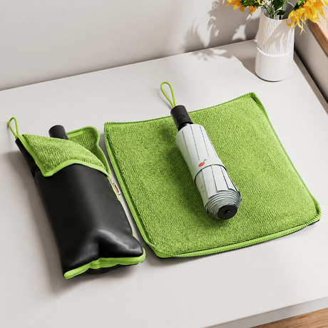 2-Pack Waterproof Oxford Umbrella Storage Pouch with Zipper and Absorbent Microfiber Lining, Mutifunctional Hanging Umbrella Sleeve & Cleaning Cloth for Car Travel School and Daily Use, Black and Green 28 x 12cm