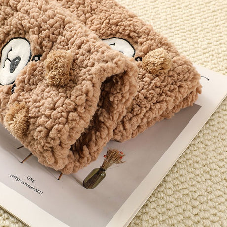 White Winter Women’s Cute Bear Plush Knee High Slipper Socks – Warm Fleece Floor Socks and Sleeping Socks with Non-Slip Grips, One Size for EU 35-40