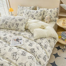 Rose Print Bedding Set - 3 Piece Set - Quilt Cover 200 x 229 cm with 2 Pillowcases 51 x 66 cm - White and Black Floral