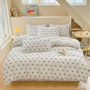 Bow Print Bedding Set - 3 Piece Set - Quilt Cover 200 x 229 cm with 2 Pillowcases 51 x 66 cm - White and Black Bow Pattern